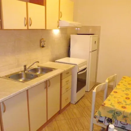 Apartment Danica *
